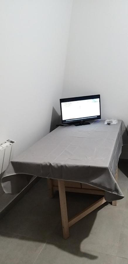 شقة Equipee 1 Piece Proche Paris أورْجونْتُيْ المظهر الخارجي الصورة